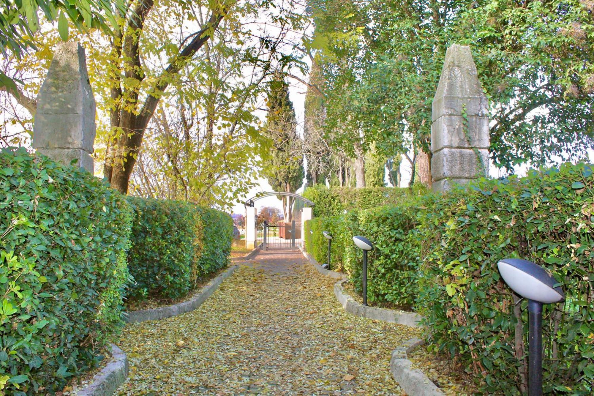 Wendy Apartment- Twobedroom & Pool & Parkprivatefree & Sports Desenzano del Garda Extérieur photo