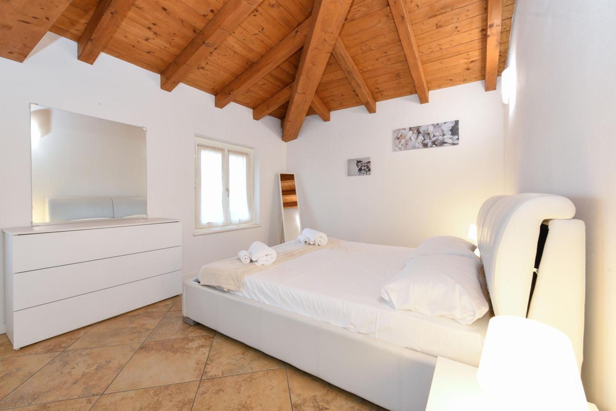 Wendy Apartment- Twobedroom & Pool & Parkprivatefree & Sports Desenzano del Garda Extérieur photo